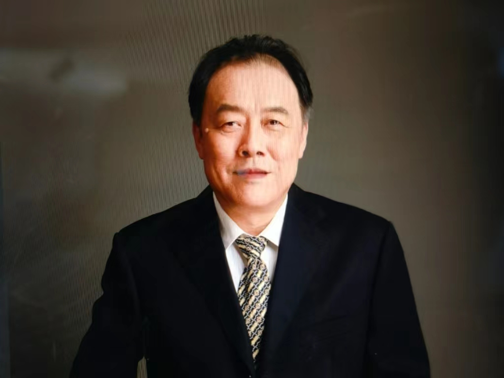 李钧毅.jpg