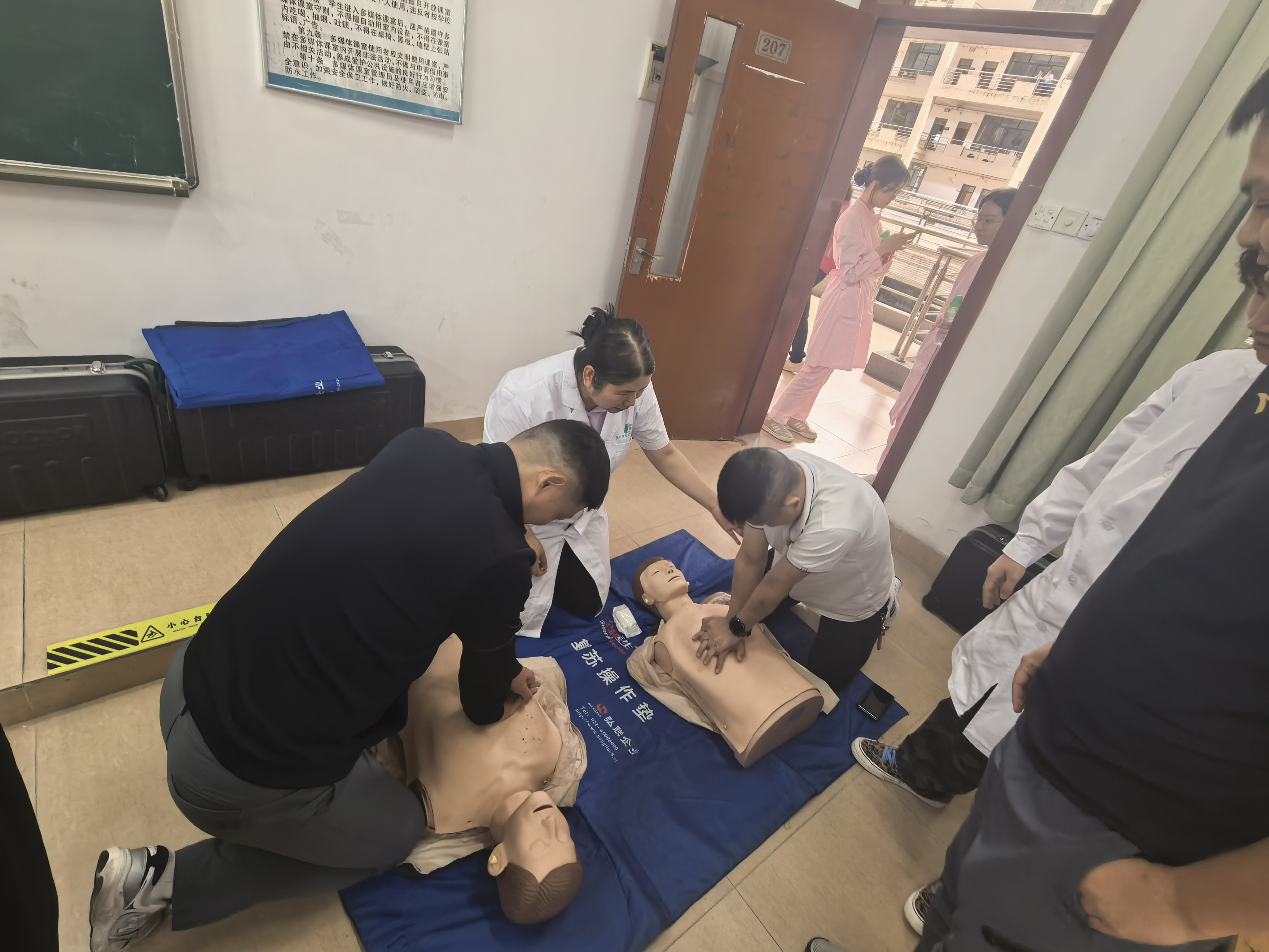 1a303856114eddb802cb2f406532f6bd.jpg